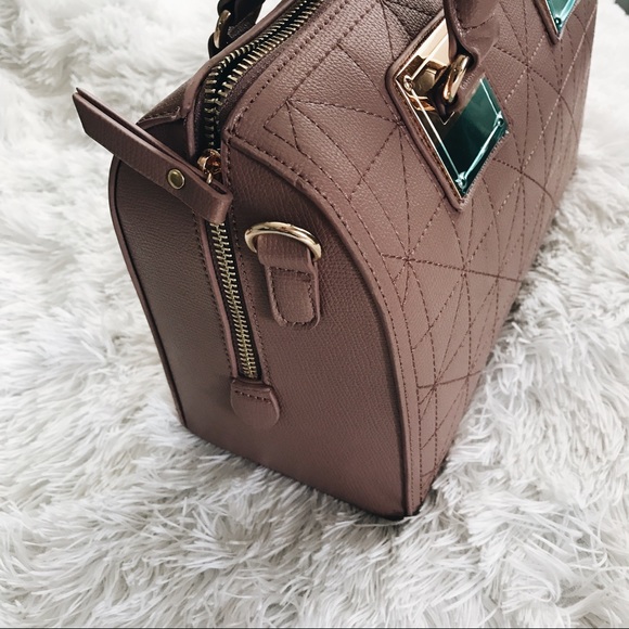 Bag - Picture 2 of 3